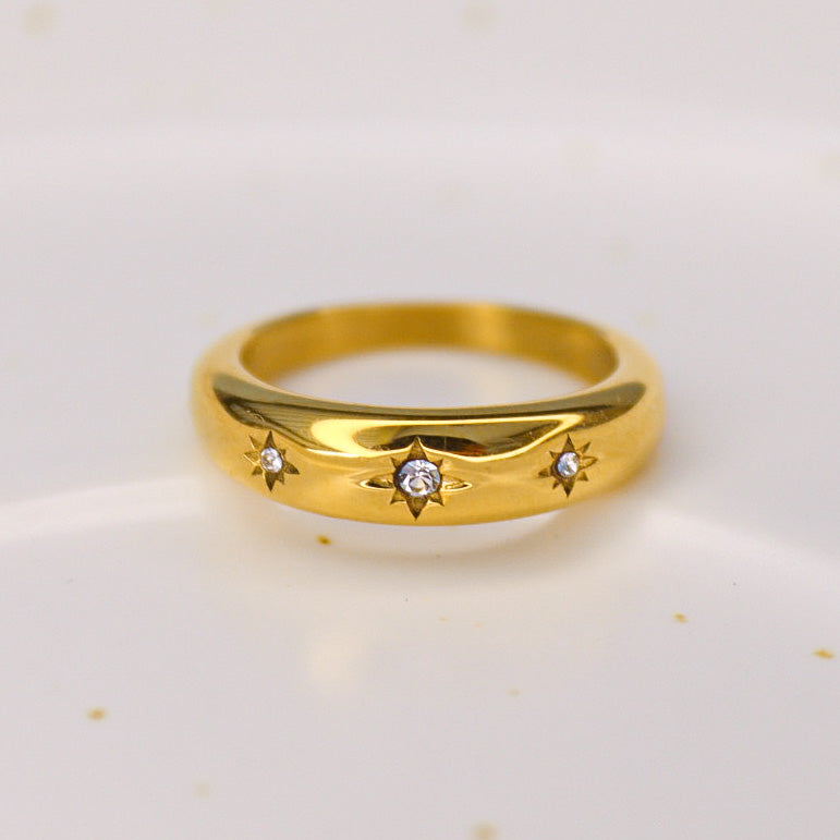 Gold stars ring